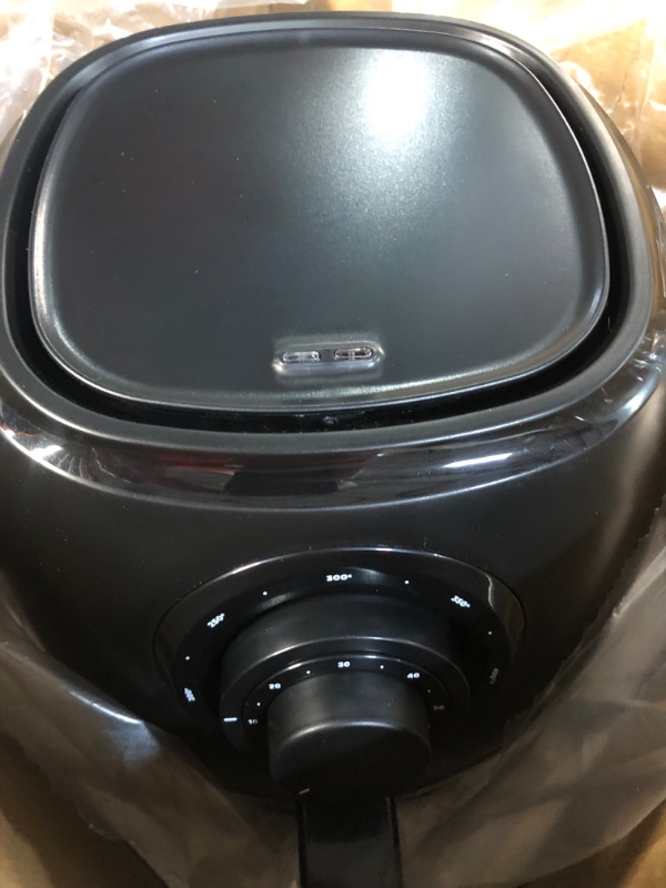 Photo 4 of **UNABE TO TEST** Chefman 3.6qt Analog Air Fryer - Black