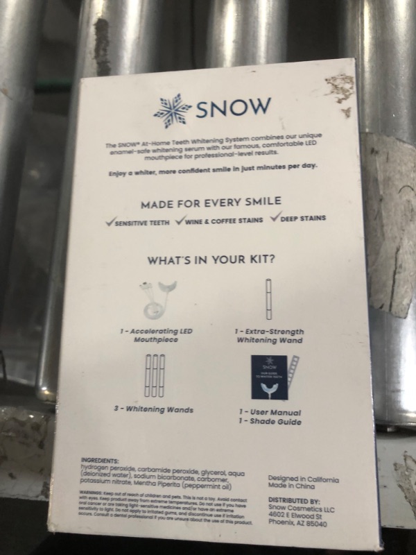 Photo 3 of *NEW/ UNOPENED*Snow All-in-One Teeth Whitening At Home System Gift Set