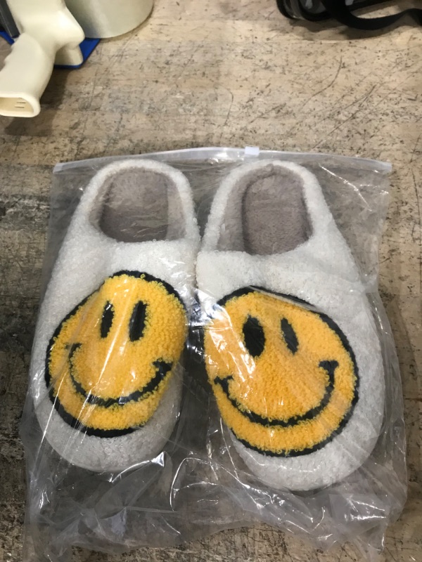 Photo 3 of JINLONYU Smiley Face Happy Lightning Bolt Evil Eyes Slippers Cozy Warm Plush Slip-On House Shoes for Women Men
