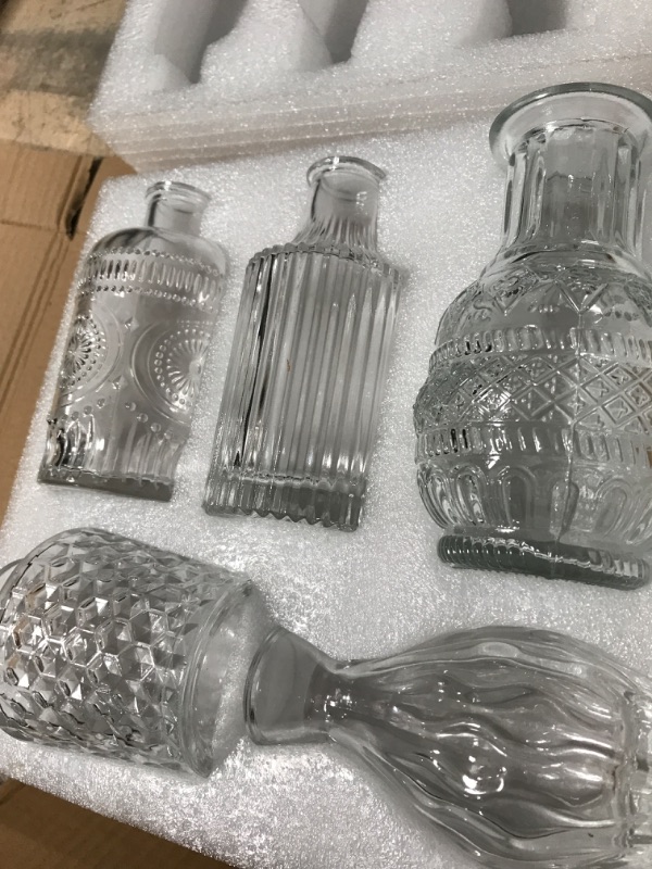 Photo 8 of ***BRAND NEW***
Marble Goat Mini Bud Vase Set, Small Flower Vases, Bottles, Home Decor, Table Centerpiece, Wedding Decorations, Assorted Set of 5, Clear
