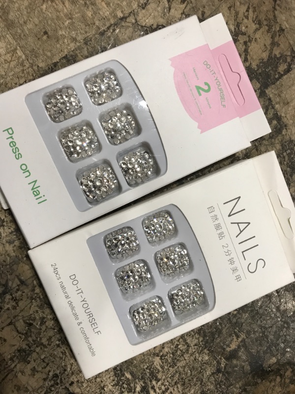 Photo 2 of (pck of 2) 24Pcs French Nails Tips Press on Toenails Short Sliver Rhinestones Fake Toenails with Nails Glue Luxury Exquisite Rhinestones Design Full Cover False Nails Glue on Toe Nails for Women Girls Favor