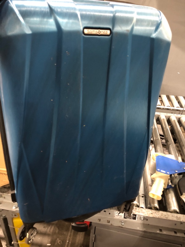Photo 1 of ***Scratches all around***Samsonite Centric 2 Medium Spinner - Blue