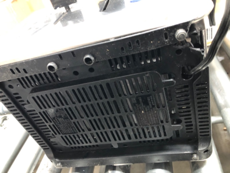 Photo 1 of **PARTS ONLY**
Hamilton Beach 24796 Toaster with Extra-Wide Slots, Bagel Setting, Toast Boost, Slide-Out Crumb Tray, Auto-Shutoff and Cancel Button, 4 Slice Digital with defrost, Stainless Steel 4 Slice Digital with Defrost Button Stainless Steel Toaster