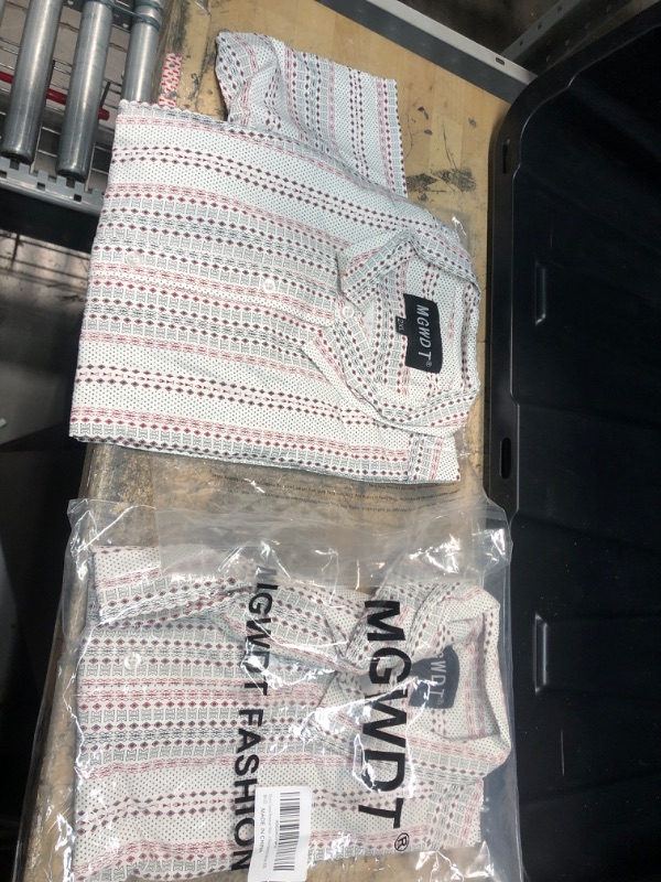 Photo 1 of Bundle of 2 
MGWDT Men's Casual Summer Shirts Floral Hawaiian Shirts Short Sleeve Button Down Beach Shirt Stretch White XX-Large