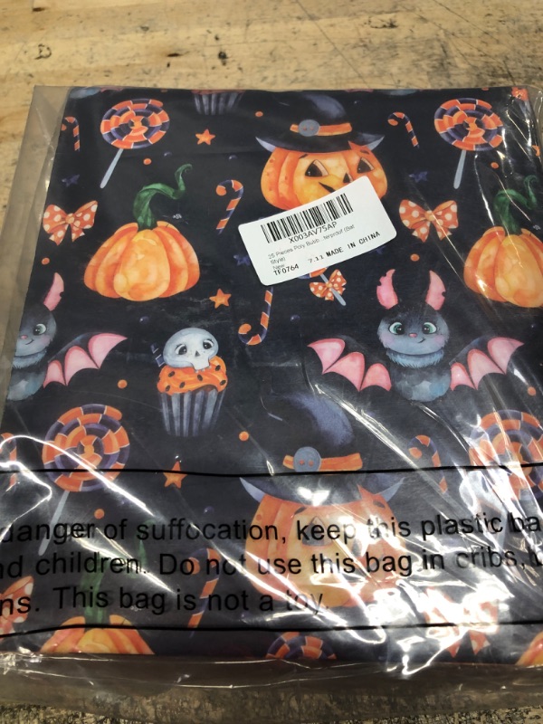 Photo 2 of 25 Pieces Halloween Poly Bubble Mailers 8.3 x 9.3 Inch Halloween Envelopes Shipping Bags Self Sealing Mailers Halloween Kraft Bubble Envelope with Self Seal Adhesive Waterproof (Bat Style)