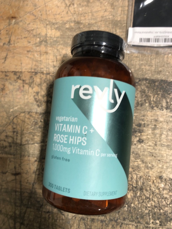 Photo 2 of Amazon Brand - Revly Vitamin C 1,000mg with Rose Hips, Gluten Free, Vegetarian, 300 Tablets  EXP 01/24