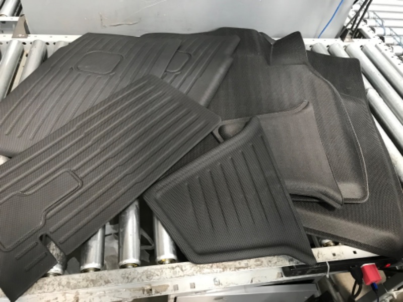 Photo 3 of **USED**
BASENOR 9PCS Tesla Model Y Floor Mats 3