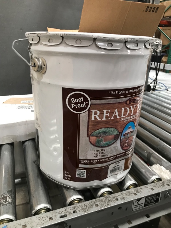 Photo 2 of **USED, DAMAGED CAN**Ready Seal 515 5-Gallon Pail Pecan Exterior Wood Stain and Sealer 5 Gallon Pecan Stain and Sealer