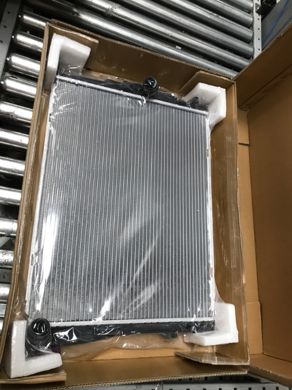 Photo 2 of A-Premium Engine Radiator Compatible with BMW 128i E87 F20 323i 325i 325xi 328i 328i xDrive 330i 330xi Z4 Manual Transmission Replace# CU2882, 17117562079