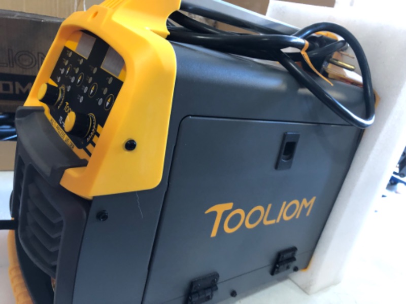 Photo 4 of **See Notes**
TOOLIOM Aluminum MIG Welder 250A 110V/220V Dual Voltage MIG/Lift TIG/Stick 3 in 1 Welding Machine 250A Aluminum MIG Welder