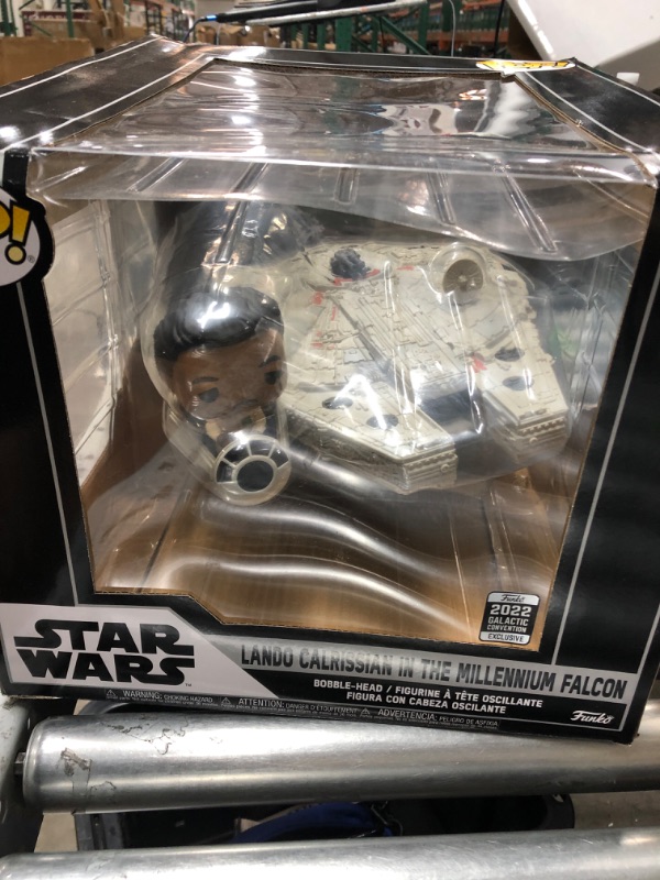 Photo 2 of BOX IS DAMAGED**Funko Pop! Ride Super Deluxe: Star Wars - Lando Calrissian in The Millenium Falcon (Shared Galactic Convention, Amazon Exclusive), Multicolor