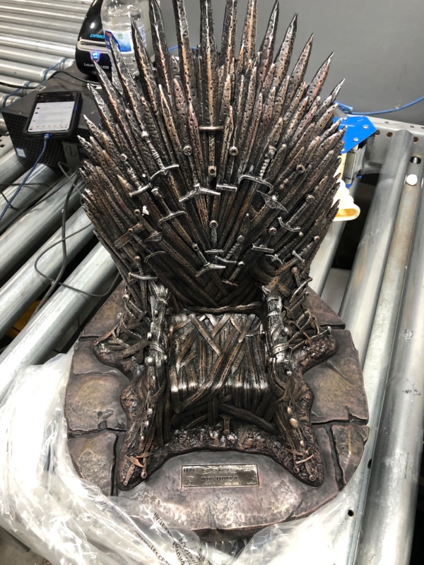 Photo 2 of Beast Kingdom Game of Thrones: Iron Throne MC-045 Master Craft Statue Multicolor 16 inches