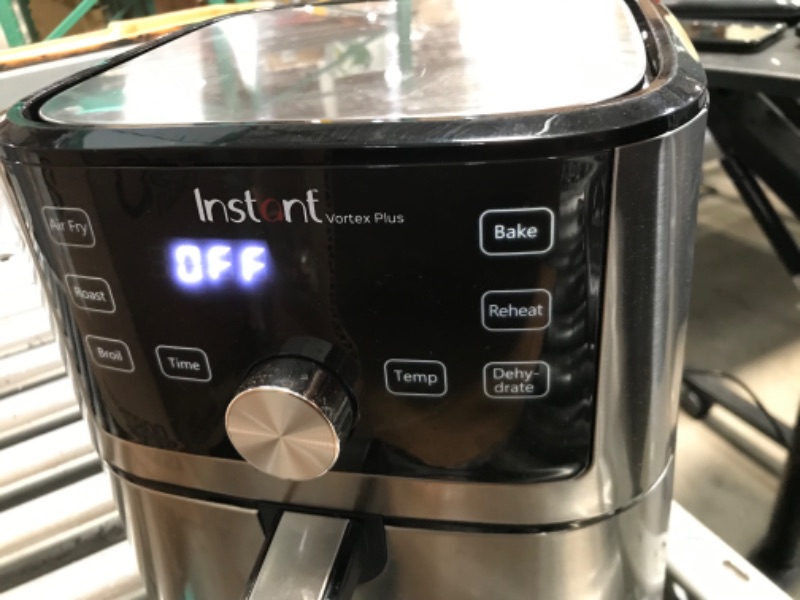 Photo 2 of (VISIBLY USED) Instant Vortex Plus 6-in-1, 4QT Air Fryer Oven, From the Makers of Instant Pot with Customizable Smart Cooking Programs, Nonstick and Dishwasher-Safe Basket, App With Over 100 Recipes, Stainless Steel