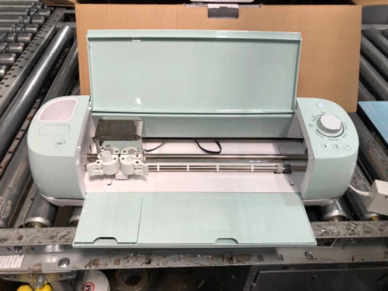 Photo 7 of [USED] Cricut Explore Air 2 - A DIY Cutting Machine 