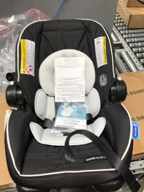 Photo 2 of 
Graco SnugRide 35 Lite LX Infant Car Seat, Studio
Color:Studio
Size:1 Count (Pack of 1)
Style:SnugRide
Pattern Name:Car Seat