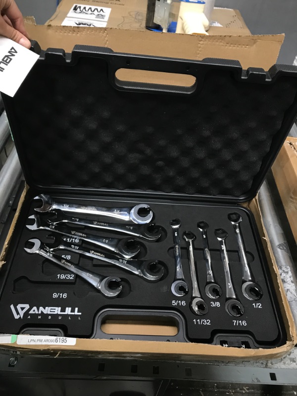 Photo 2 of Anbull Combination Ratcheting Wrench Set SAE with Open End, Tubing Ratchet Wrench Chrome Vanadium Steel 3/8'' 7/16'' 1/2'' 9/16'' 5/8'' 11/16'' 5/16'' 11/32'' 19/32'' 3/4'' 10PCS 10PCS-SAE