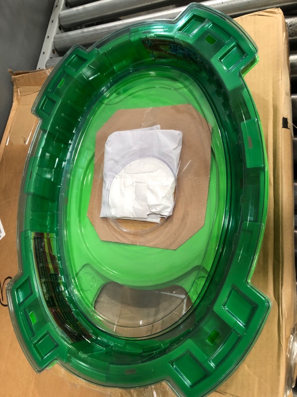 Photo 2 of BEYBLADE Burst QuadDrive Interstellar Drop Battle