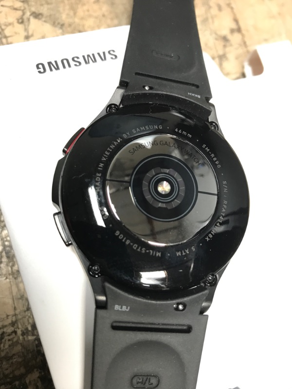 Photo 1 of SAMSUNG Galaxy Watch 4 
