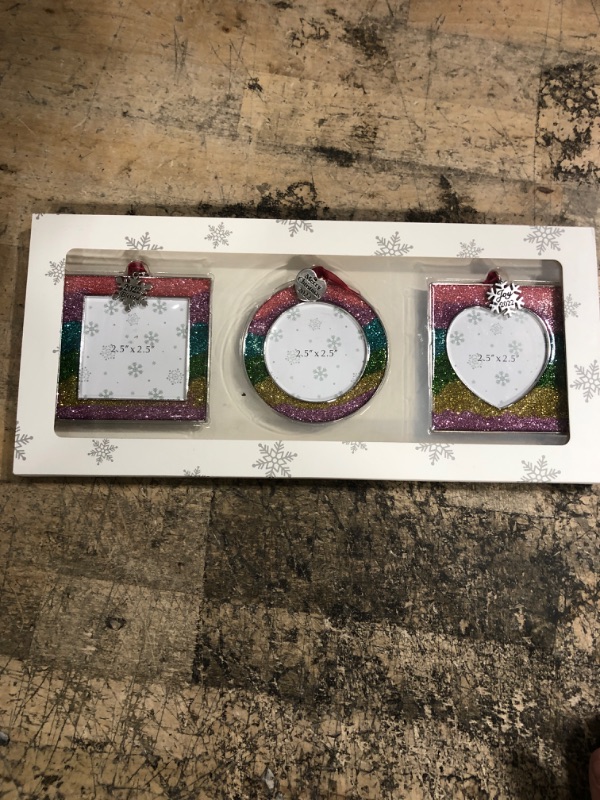 Photo 2 of 3 Pieces Gift Set Christmas 2.5 inch 2022 Picture Frame Metal Hanging Ornaments for Tree Small Decorative Keepsake Pendant, Display Photo for Baby and Pet (Rainbow (2022))