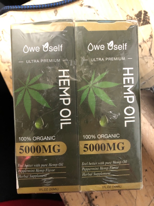 Photo 1 of 5000 MG Hemp Oil - All Natural Grown and Made in The USA! (5000 (Pack of 2)