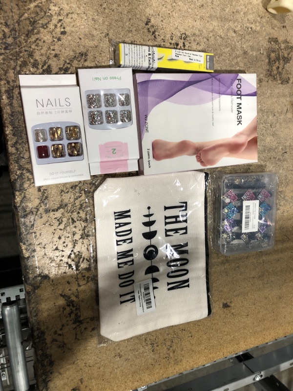 Photo 1 of (BEAUTY PRODUCT/supplies 6 ITEM BUNDLE)