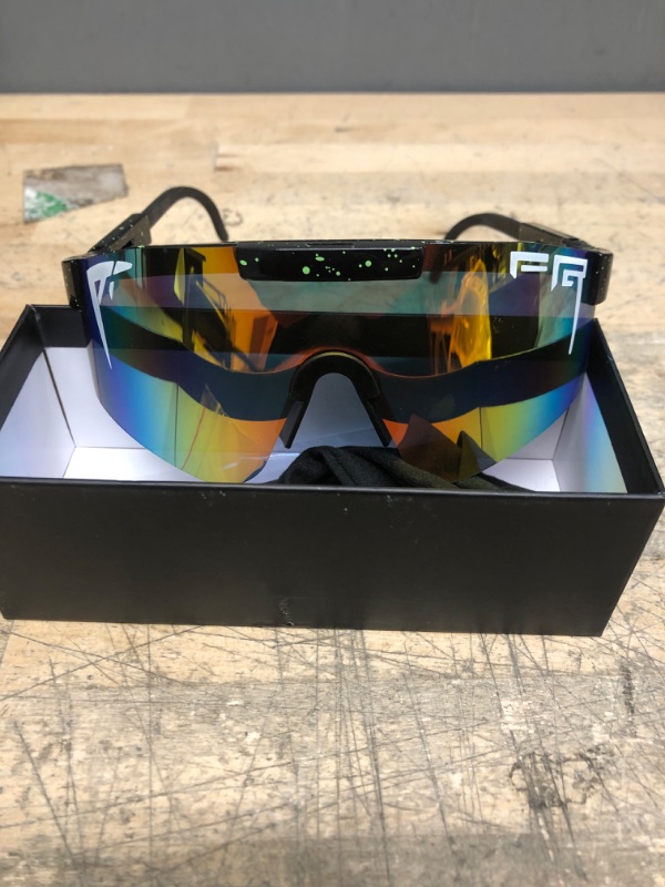Photo 1 of Agokud Sun Glasses