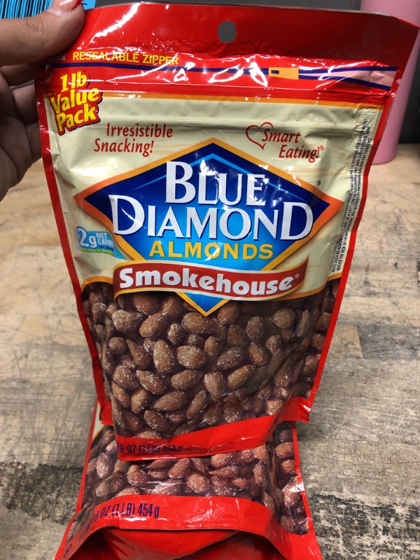 Photo 2 of (pack of 2) Blue Diamond Smokehouse Almonds Smokehouse Package size of 16.0 oz
best by: may 18 2023