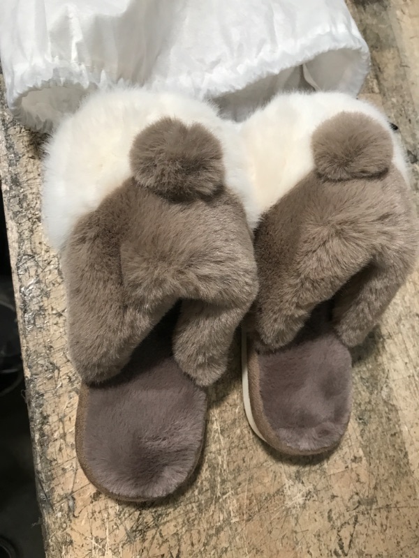 Photo 2 of posee Fuzzy Slippers for Women, Fluffy Non-Slip Corgi Slippers size 6-6.5 Grey