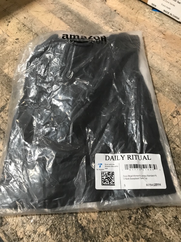 Photo 1 of Amazon Essentials Women's Jersey Standard-Fit V-Neck Scoopback Tank Top 2 Black/White Small