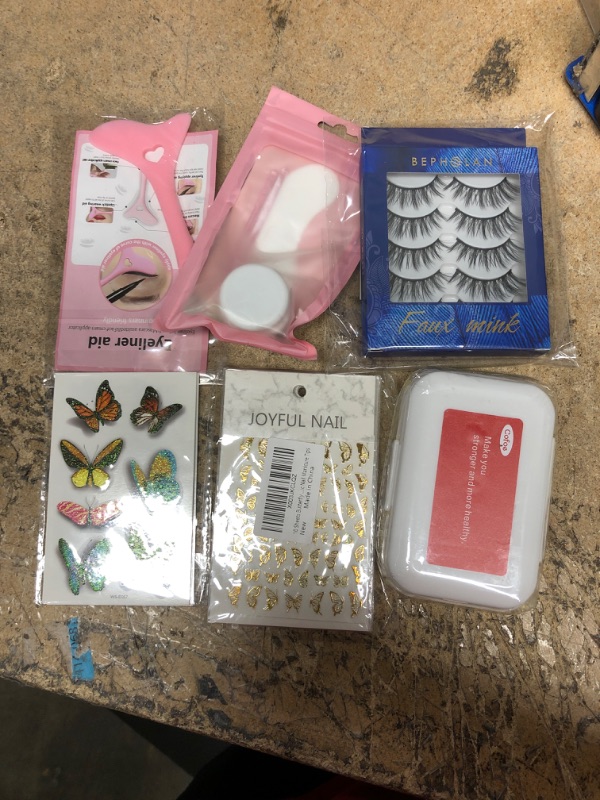 Photo 1 of (*HEATH/BEAUTY SUPPLIES 6 ITEM BUNDLE*) 