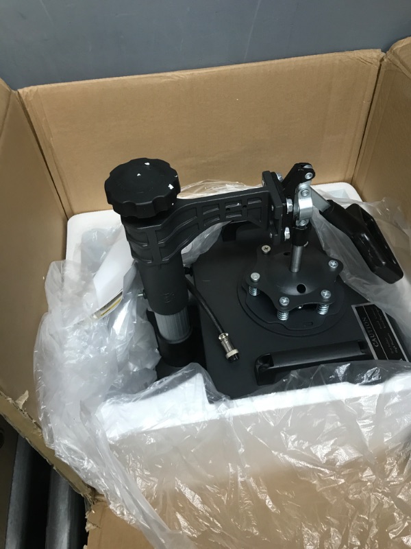 Photo 1 of VEVOR Heat Press, Clamshell 12x10in Sublimation Transfer Printer, Digital Precise LCD Control Printing, Vinyl Heat Press for T-Shirts Bags Garments Mats Puzzles, 650W 12x9