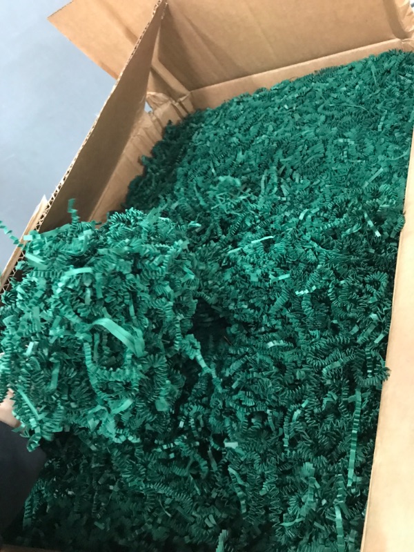 Photo 1 of 10 lb. Forest Green Crinkle Paper