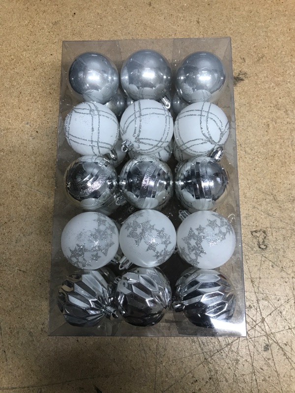 Photo 2 of 30PCS 60MM/2.36IN Christmas Tree Ornaments Assorted Pendant Shatterproof Ball Ornament Set Seasonal Decorations with Reusable Hand-Help Gift Boxes Ideal for Xmas, Holiday and Party (White/Sliver)