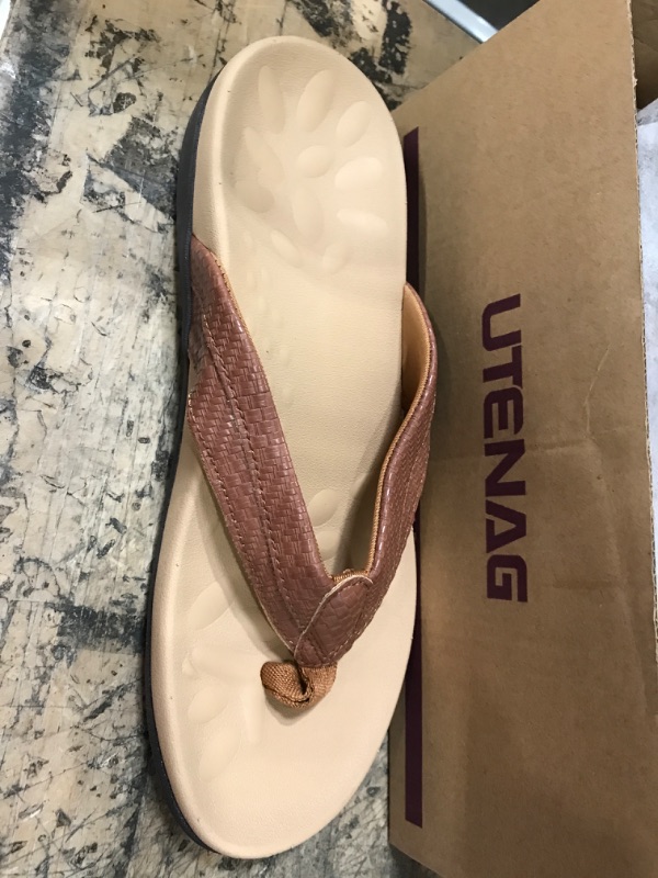 flip flops with support