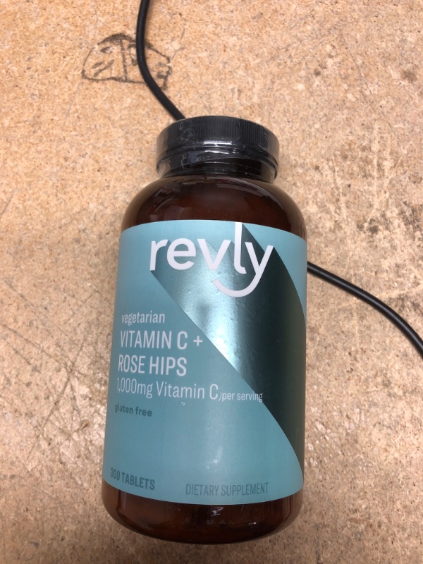 Photo 1 of Amazon Brand - Revly Vitamin C 1,000mg with Rose Hips, Gluten Free, Vegetarian, 300 Tablets--EXP 01/07/2024