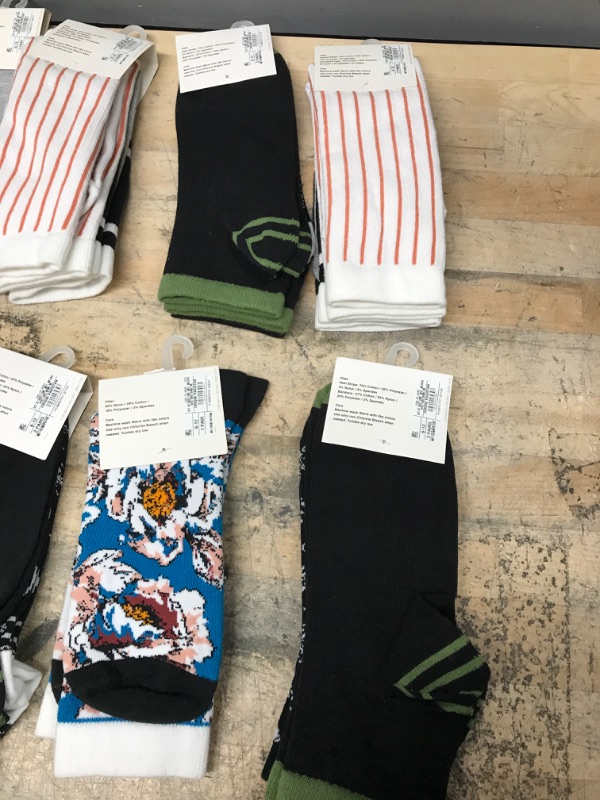 Photo 3 of 10 PCS SOCK BUNDLE (SIZE 6-12)