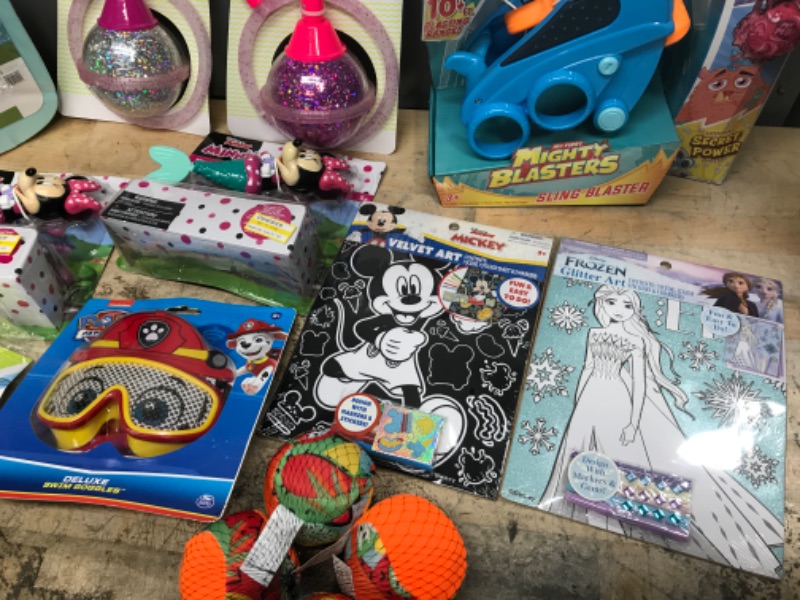 Photo 14 of 11 PCS TOY BUNDLE