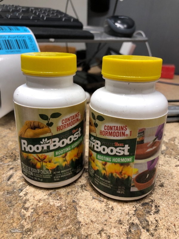 Photo 2 of (PACK OF 2) Gardentech Root Boost Rooting Hormone Powder 2 Oz12