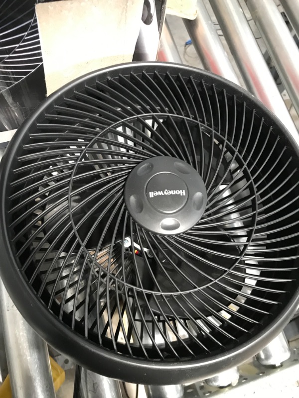 Photo 3 of 12 in. 3 Speed Whole Room Circulator Floor Fan