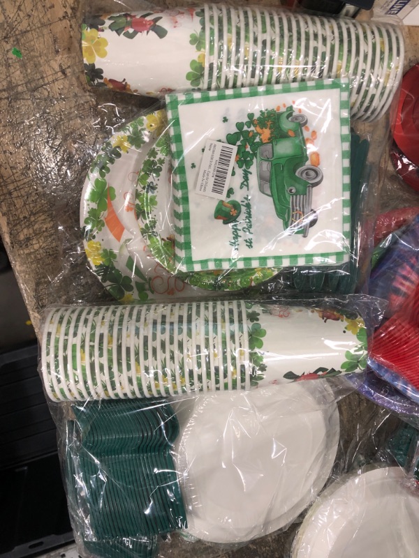 Photo 2 of 2 sets 168PCS St Patrick's Day Party Supplies for Serves 24 Guests Including Dinner Plates Lunch Napkins Cups Knife Fork and Spoon for St. Patrick Irish Party Supplies Decorations……