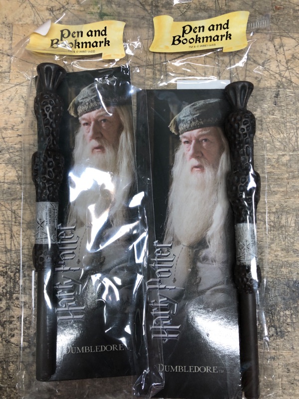 Photo 2 of 2 The Noble Collection Dumbledore Wand Pen and Bookmark