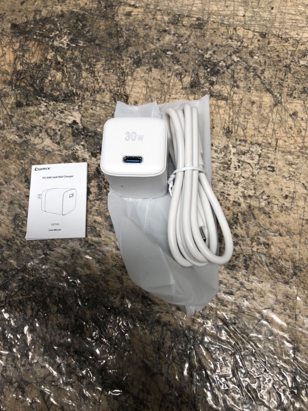 Photo 2 of 30W USB C Charger, Comix Foldable Fast Charger Adapter, Super Mini GaN Charger PD3.0 PPS Power Adapter Compatible with iPad Pro, MacBook Air, Galaxy S22/ S21, Pixel 6 Pro/6, 3.3ft USB C to USB C Cable