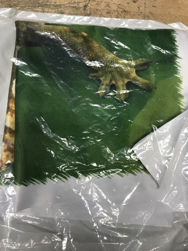 Photo 2 of 3D Rose New Caledonian Crested Gecko Lizard-Na02 Mpr0086-Maresa Pryor Design Pillowcase, 16" x 16"