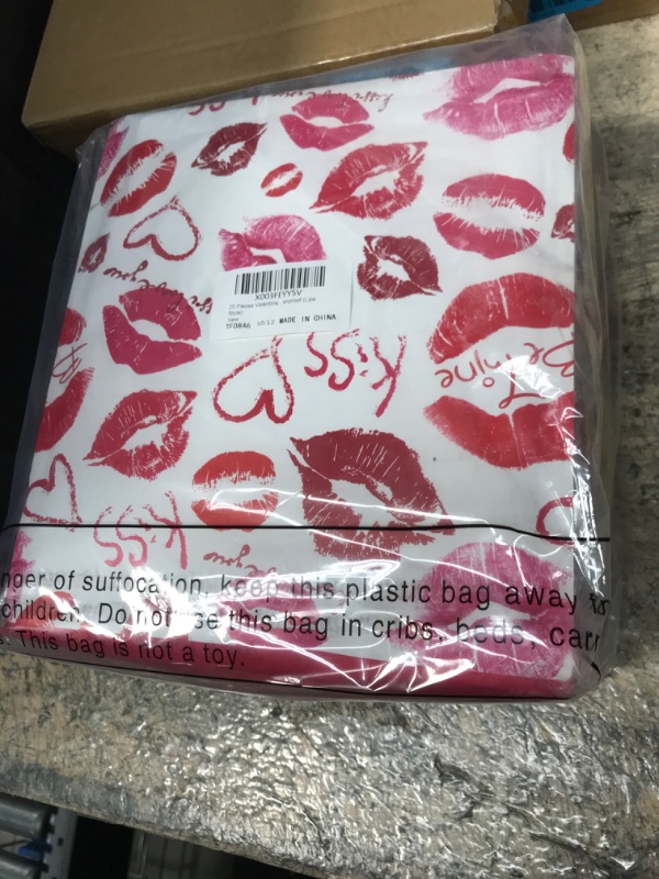 Photo 2 of 25 Pieces Valentine's Day Poly Bubble Mailers 8.3 x 9.3 Inch Envelopes Shipping Bags Lips Self Sealing Mailers Kraft Bubble Envelope with Self Seal Adhesive Waterproof (Lips Style)