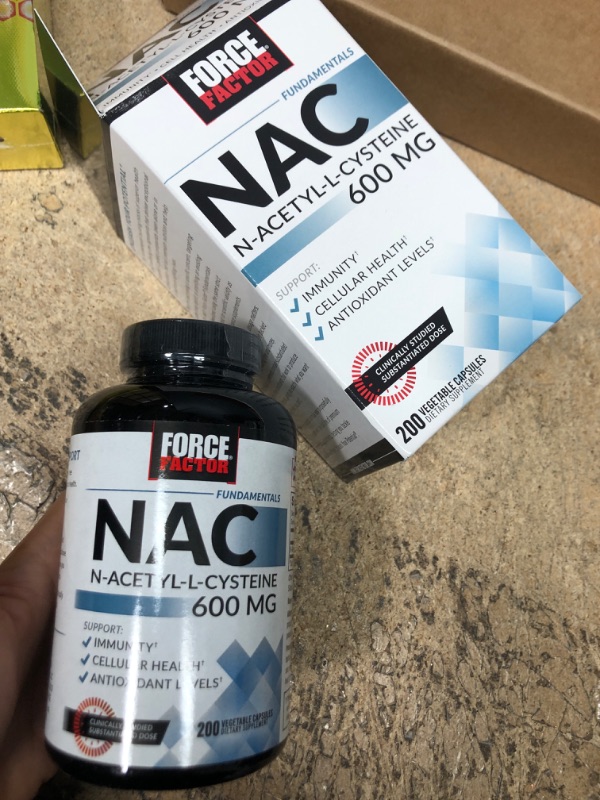 Photo 2 of Force Factor NAC (N-Acetyl L-Cysteine) 600 mg, Immune Support Supplement, 200 Vegetable Capsules, White (FFS-00918-FG)