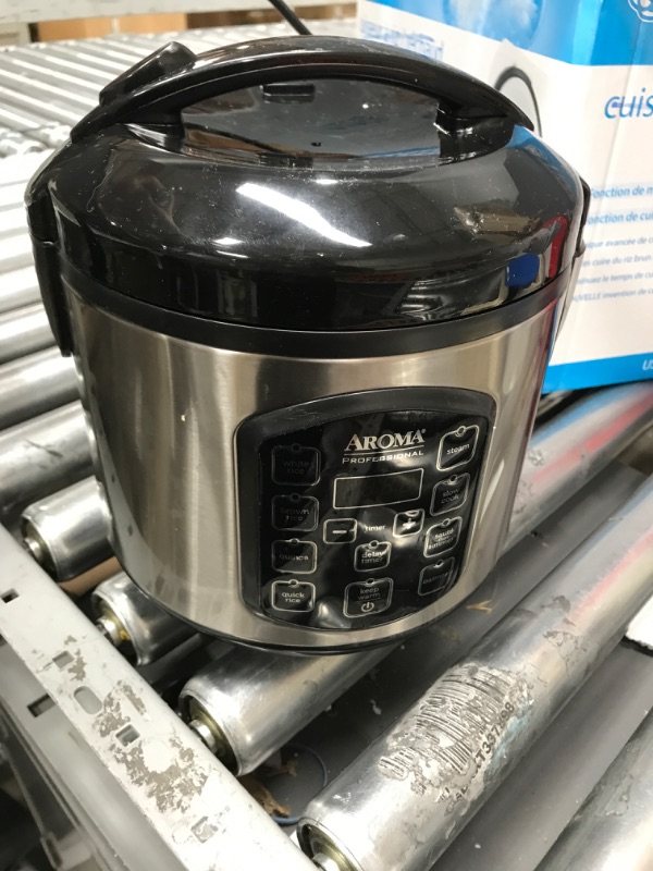 Photo 9 of **USED**
Aroma Housewares 20 Cup Cooked (10 cup uncooked) Digital Rice Cooker, Slow Cooker, Food Steamer, SS Exterior (ARC-150SB),Black