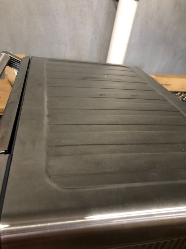 Photo 5 of **LARGE AND SMALL DENTS ALL OVER, USED** Breville Smart Oven Air Fryer Pro, Brushed Stainless Steel, BOV900BSS New