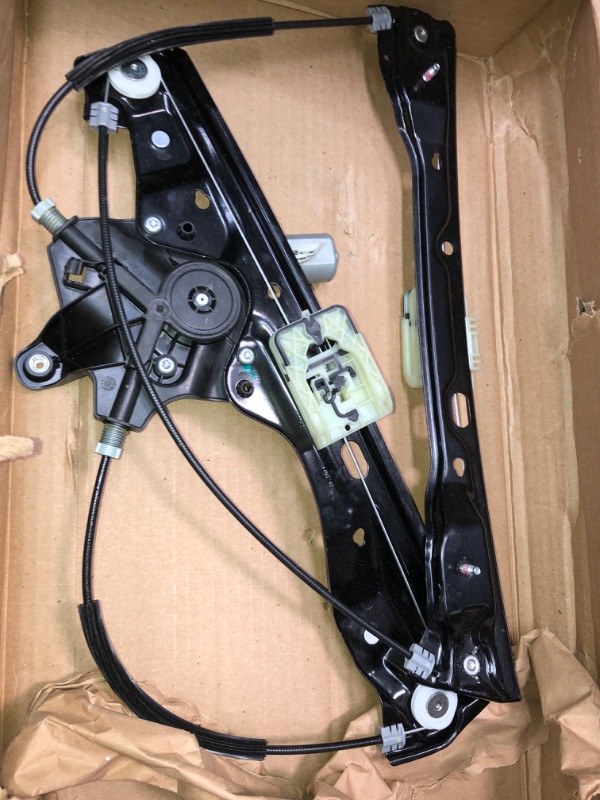 Photo 2 of ACDelco GM Original Equipment 42711497 Front Passenger Side Door Window Regulator