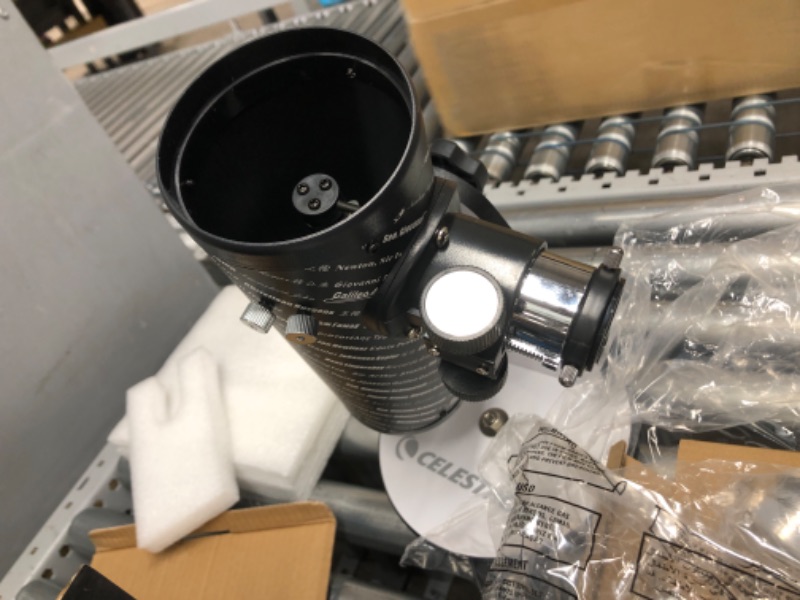 Photo 1 of Celestron 21024 FirstScope Telescope with Basic Smartphone Adapter 1.25" Capture Your Discoveries FirstScope Tabletop W/ basic smartphone adapter