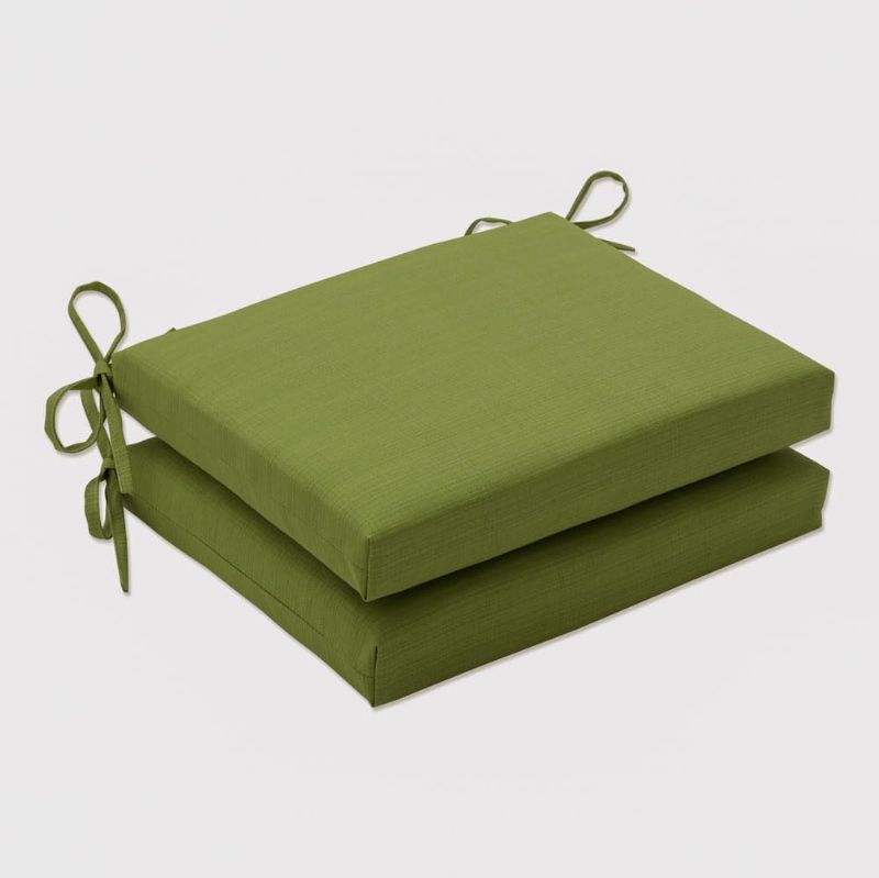 Photo 1 of 18" X 18" seat cushion 2 pack